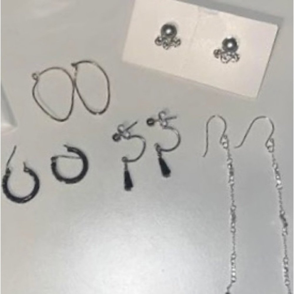 Set of 5 earrings